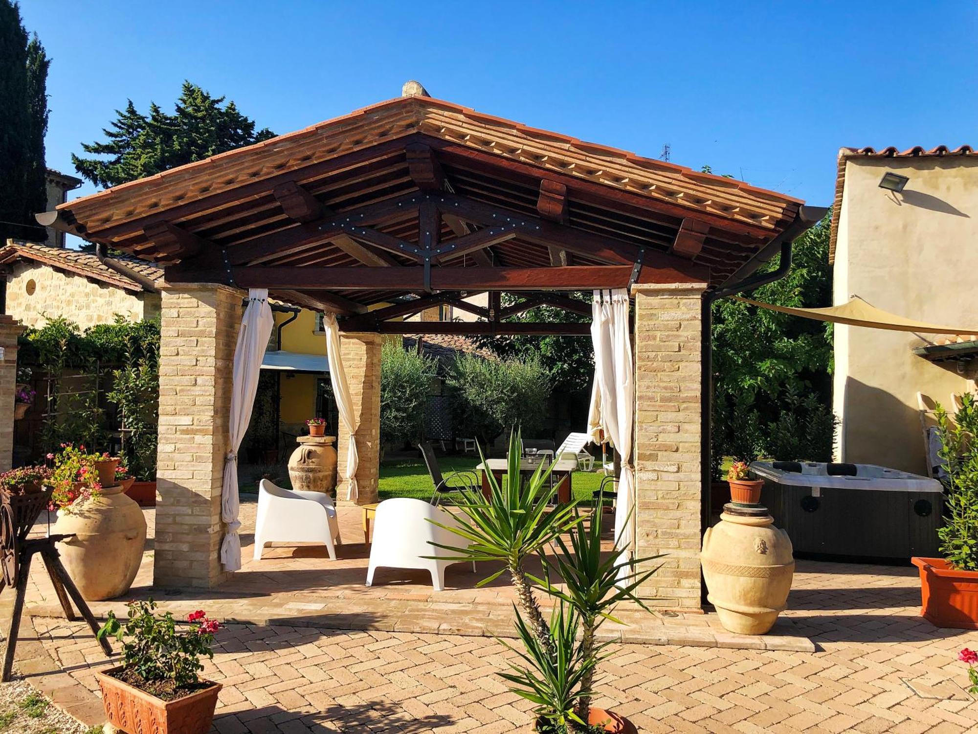 Il Cortile Delle Rose Holiday House Perugia Exterior photo